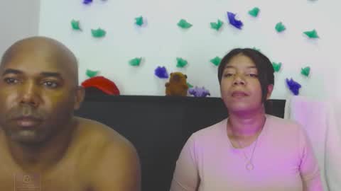 Snapshot of nahomiandmakelele2025 chatting on September 2025 03:44:01 AM NahomiMakelele online show from September 2025 03:44:01 AM