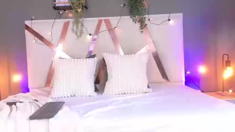 Snapshot of nahomicampbell_ chatting on September 2025 07:47:01 PM VICTORIA online show from September 2025 07:47:01 PM