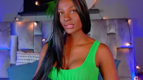  VICTORIA  online show from September 2025 08:00:02 PM