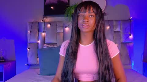  VICTORIA  online show from October 2025 07:36:02 PM