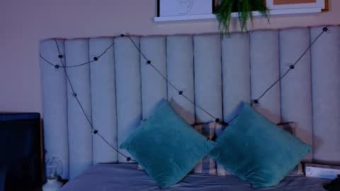  VICTORIA  online show from March 2026 08:02:01 PM