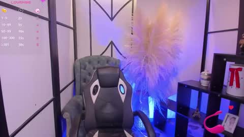 Nahomi online show from February 2026 07:02:01 AM