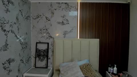   SHELBY   online show from January 2026 12:21:01 PM