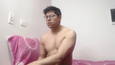 Snapshot of nahomy_and_jake chatting on November 2025 09:31:01 AM Nahomy Jake online show from November 2025 09:31:01 AM