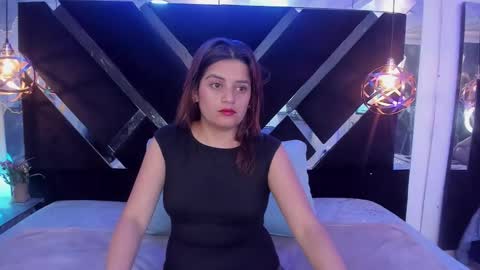 nahomy_thomas online show from February 2026 11:59:01 AM