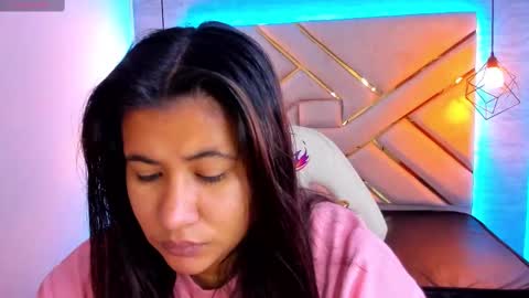    online show from January 2025 02:06:01 PM