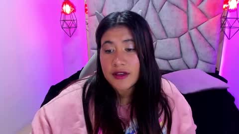    online show from February 2025 07:00:01 PM