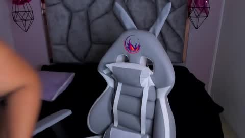    online show from February 2025 10:14:02 PM