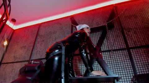 Snapshot of nailahard chatting on October 2025 02:40:01 PM Naila online show from October 2025 02:40:01 PM