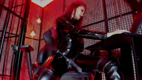 Snapshot of nailahard chatting on October 2025 01:37:01 PM Naila online show from October 2025 01:37:01 PM