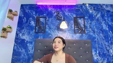 Snapshot of naileth_ chatting on November 2025 04:24:02 AM NAILETH online show from November 2025 04:24:02 AM