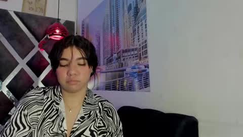 Snapshot of naileth_ chatting on December 2025 11:13:01 PM NAILETH online show from December 2025 11:13:01 PM