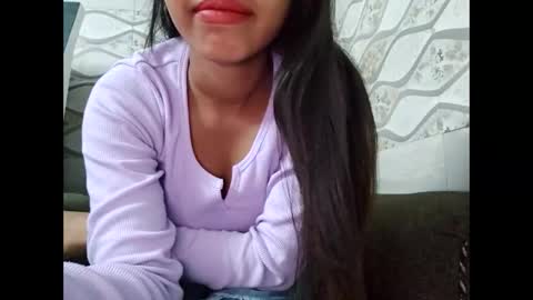 Naina online show from November 2025 08:20:02 AM