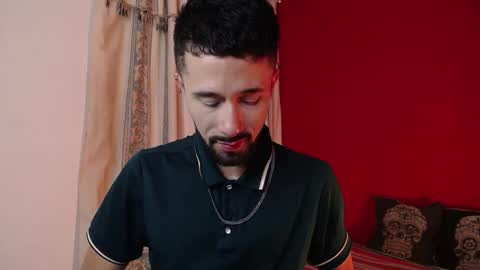 Snapshot of nainpaulo chatting on November 2025 04:41:02 PM nainpaulo online show from November 2025 04:41:02 PM