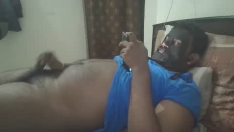 NAIRANANDU28 online show from April 2026 09:28:02 PM