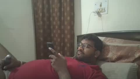 NAIRANANDU28 online show from May 2026 06:19:02 AM