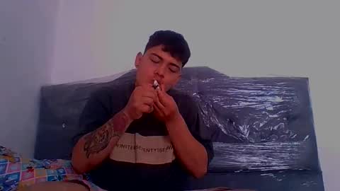 naisha and axel2 online show from February 2026 06:44:02 PM