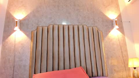 Naisha Rousell online show from December 2024 03:53:01 PM