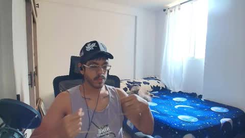 Snapshot of naitsihrc chatting on November 2025 12:49:01 PM Nait online show from November 2025 12:49:01 PM