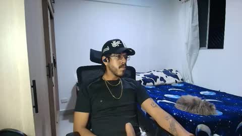 Snapshot of naitsihrc chatting on December 2025 09:29:01 AM Nait online show from December 2025 09:29:01 AM