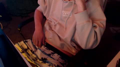 Drew online show from September 2025 03:39:01 AM