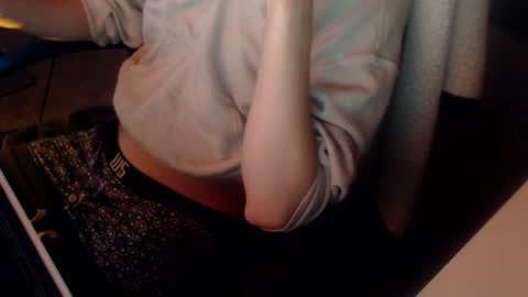 Drew online show from September 2025 03:52:02 AM