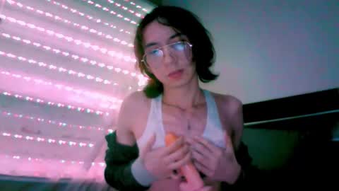 Snapshot of najimi_uwu chatting on October 2025 03:15:02 AM NAJI online show from October 2025 03:15:02 AM