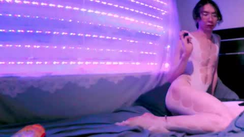 NAJI  online show from October 2025 04:09:01 AM