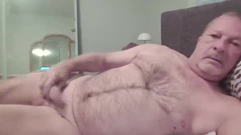 Snapshot of naked4ladies2 chatting on October 2025 01:50:02 PM Naked4Ladies online show from October 2025 01:50:02 PM