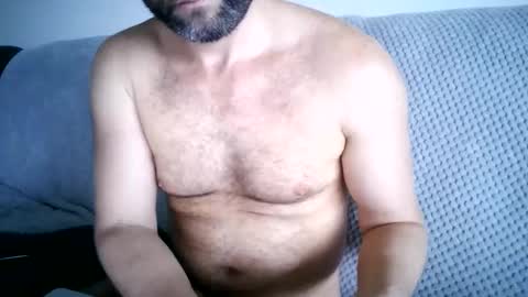 naked_dude25 online show from December 2024 01:25:01 AM