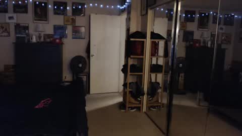 nakedmonkey online show from December 2024 10:16:02 PM