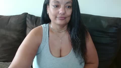 Snapshot of nala_thickk chatting on February 2025 05:18:02 PM Nala Thickk online show from February 2025 05:18:02 PM