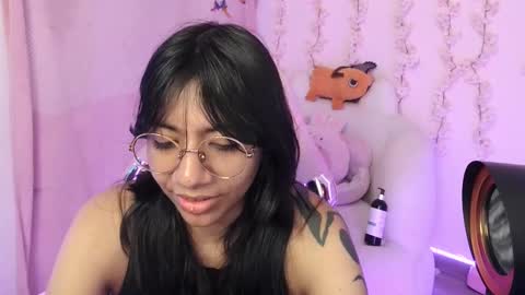 nami_usagi online show from November 2025 04:53:01 PM