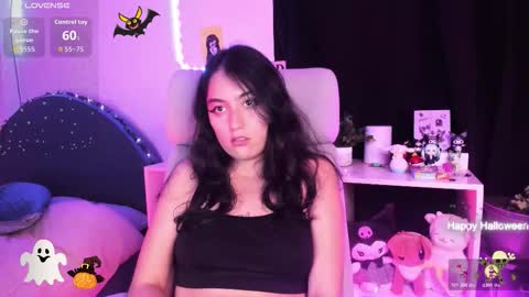 nami_white online show from October 2025 11:16:02 PM