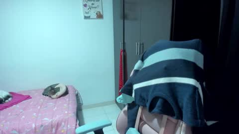 Nami online show from February 2025 05:09:01 AM