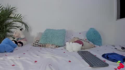 Snapshot of namibergman_ chatting on December 2024 03:15:02 AM N A M I - OF namibergmant online show from December 2024 03:15:02 AM