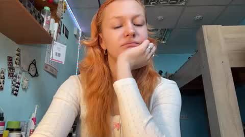 Elina online show from July 2026 12:31:02 PM