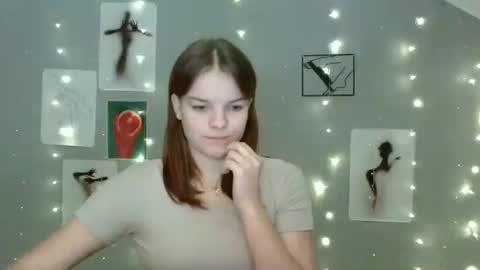 Nana online show from September 2025 08:08:01 AM