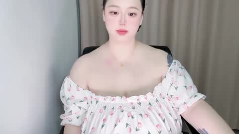 nanabigbobo online show from April 2026 01:41:02 PM