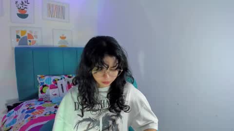 Snapshot of nanami_owo chatting on September 2025 02:13:01 AM nanami_owo online show from September 2025 02:13:01 AM