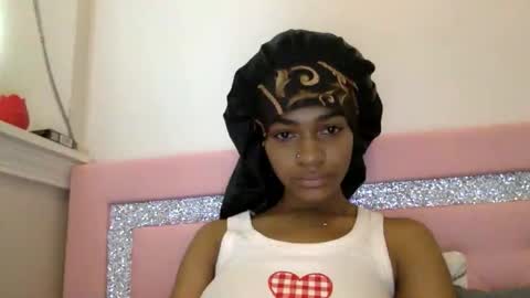 nanaonn online show from April 2026 06:55:01 PM