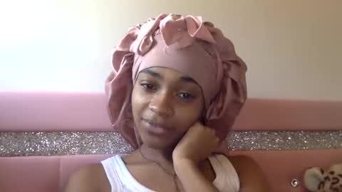 nanaonn online show from May 2026 06:48:02 PM