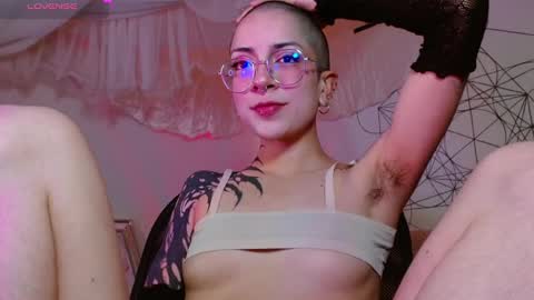 Alma  Maria online show from February 2025 04:11:01 AM