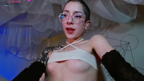 Alma  Maria online show from February 2025 08:28:02 AM