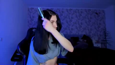 nancy_lovee__ online show from February 2026 03:32:01 PM