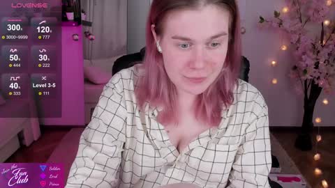 Snapshot of nancy_sun_ chatting on December 2024 06:01:02 PM Nancy online show from December 2024 06:01:02 PM