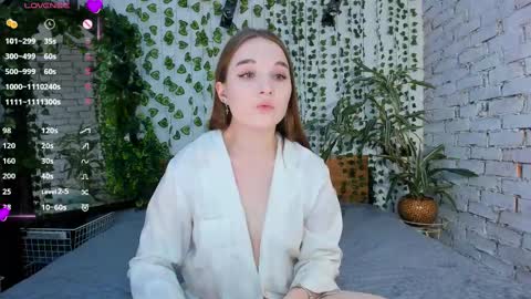 Snapshot of nancycaseys chatting on February 2025 02:09:02 PM Luna online show from February 2025 02:09:02 PM