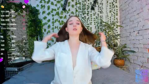 Snapshot of nancycaseys chatting on March 2025 06:05:02 AM Luna online show from March 2025 06:05:02 AM