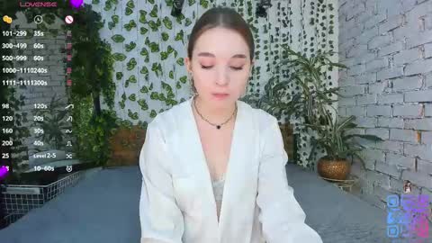 Snapshot of nancycaseys chatting on March 2025 06:04:01 AM Luna online show from March 2025 06:04:01 AM