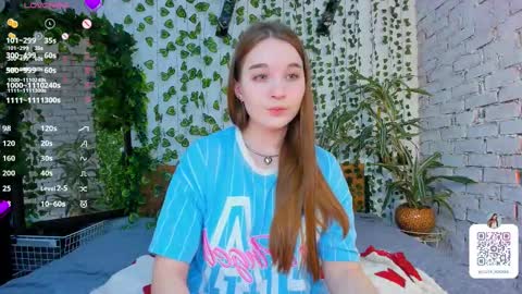 Snapshot of nancycaseys chatting on March 2025 01:06:02 PM Luna online show from March 2025 01:06:02 PM